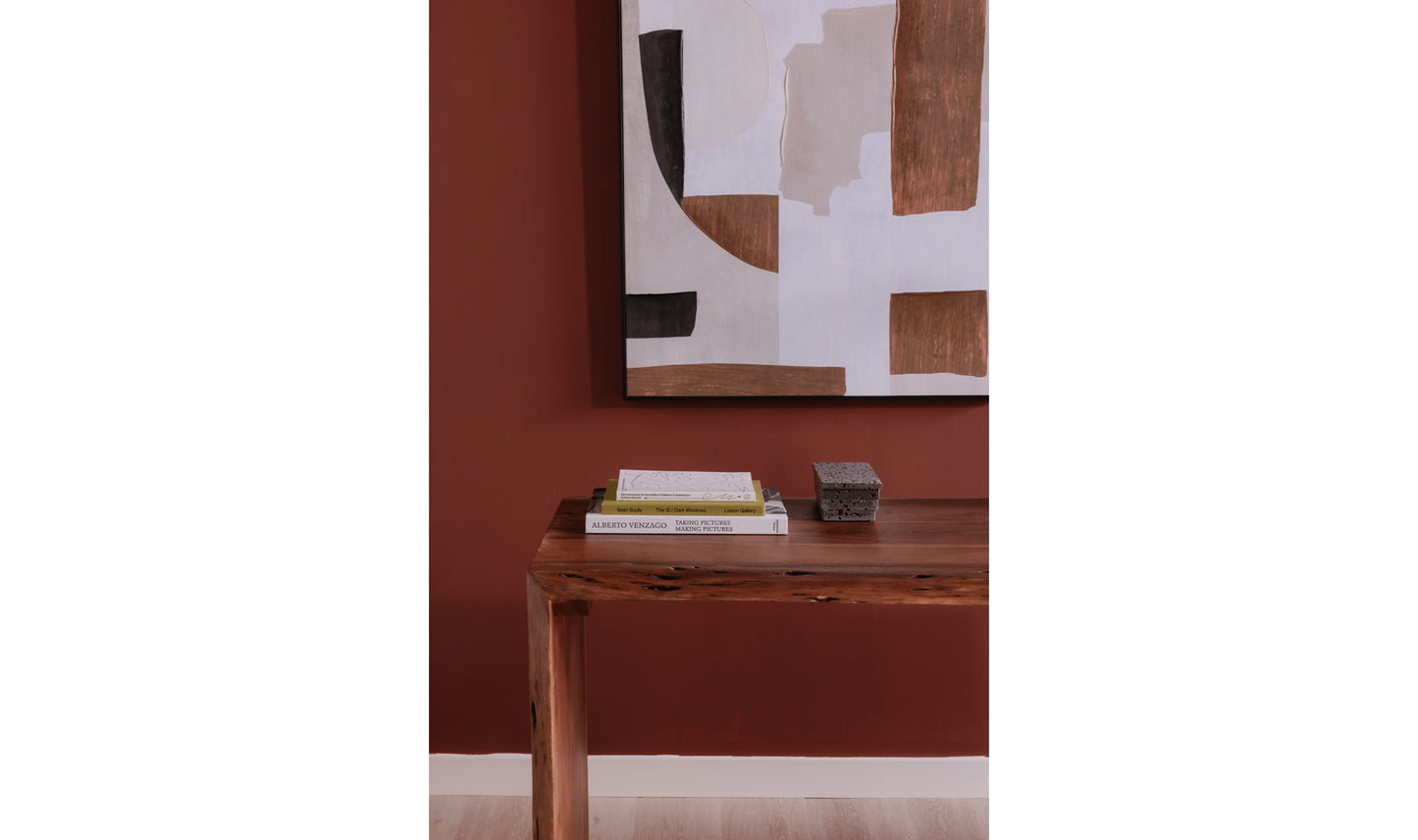 Moe's Tyrell Desk VE-1110-03