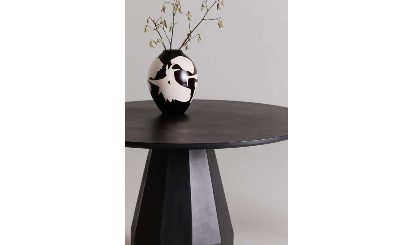 Moe's Templo Outdoor Dining Table JK-1010-02-0
