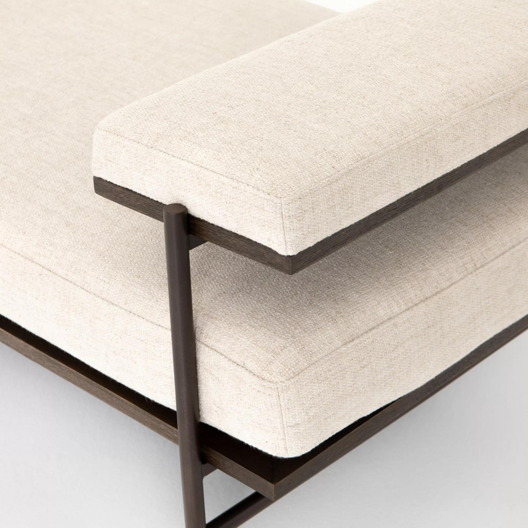 Kennon Chaise