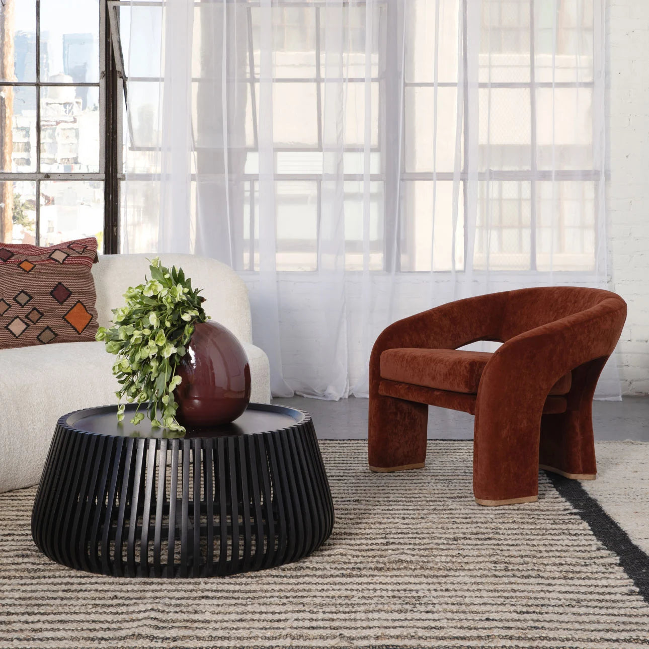 Dovetail Valda Coffee Table DOV75007-BLCK